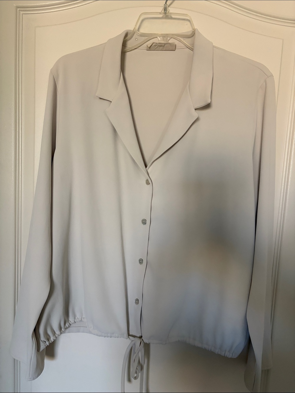Melloday Light Gray Women's Button-Front Blouse . (22in. length)
